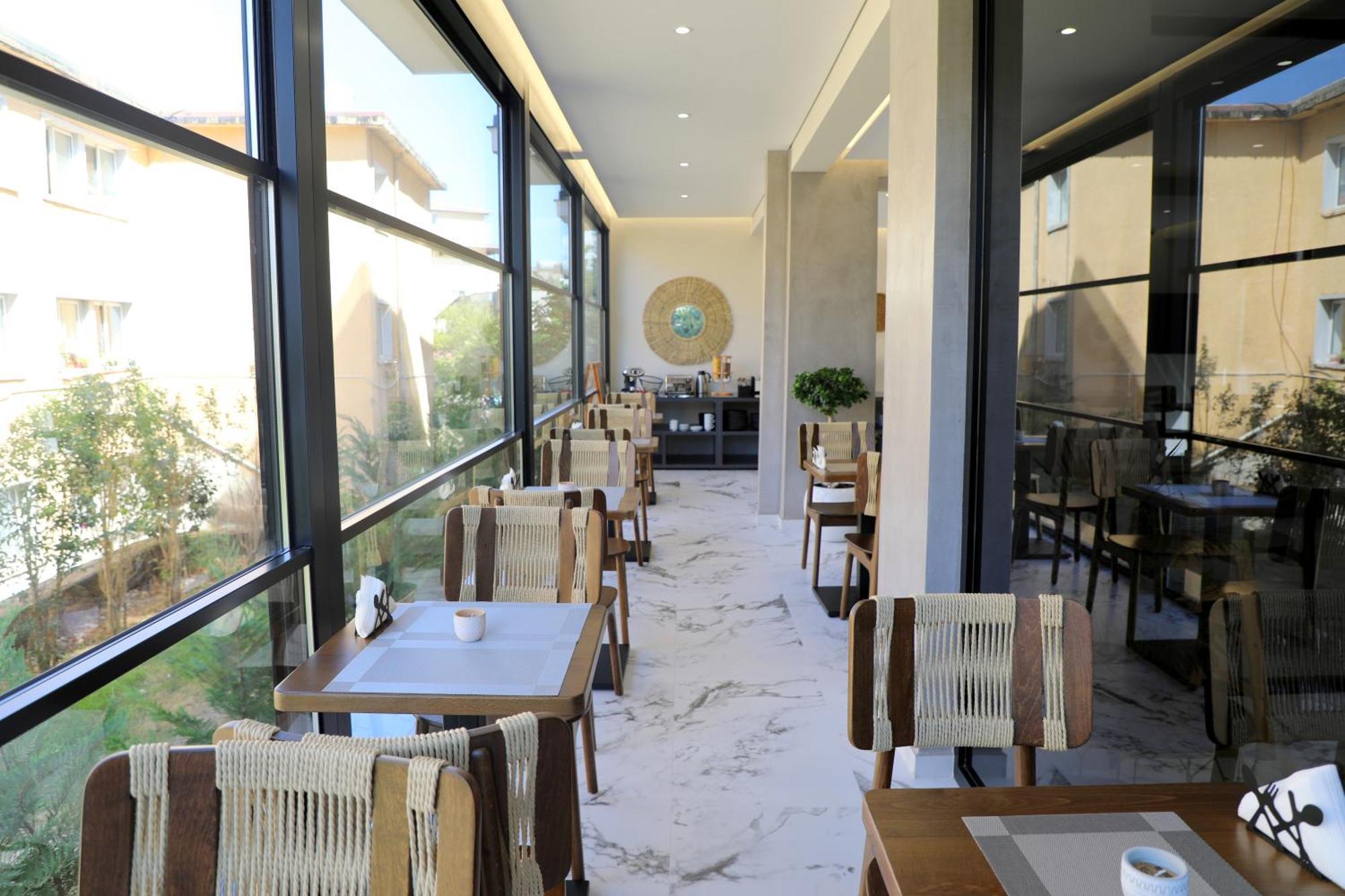 Niklas Boutique Hotel ซารานเดอ ภายนอก รูปภาพ