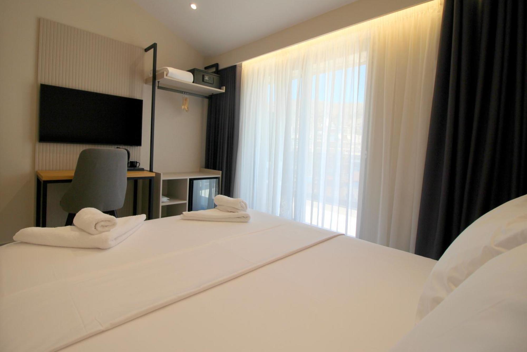 Niklas Boutique Hotel ซารานเดอ ภายนอก รูปภาพ